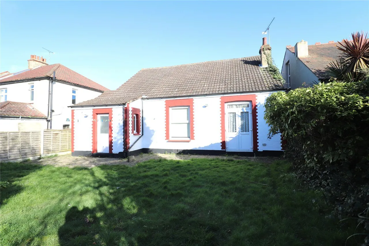 Glenwood Avenue, Westcliff On Sea, Essex, SS0, photo 15