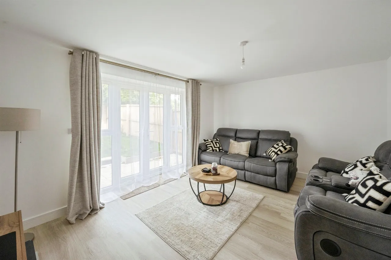 Lime Tree Grove, Wath-upon-Dearne, S63, photo 5