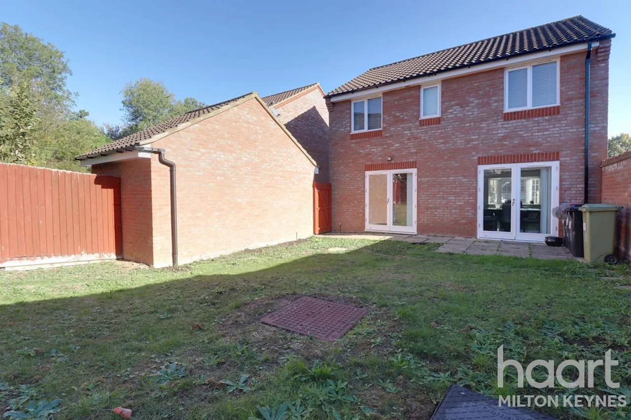 Clifton Moor, Oakhill, MK5, photo 16