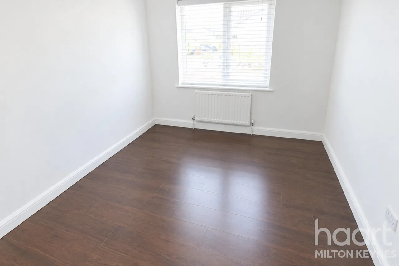 Clifton Moor, Oakhill, MK5, photo 13