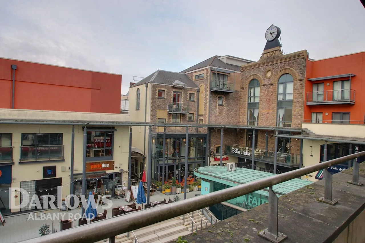 Caroline Street, Cardiff, photo 10