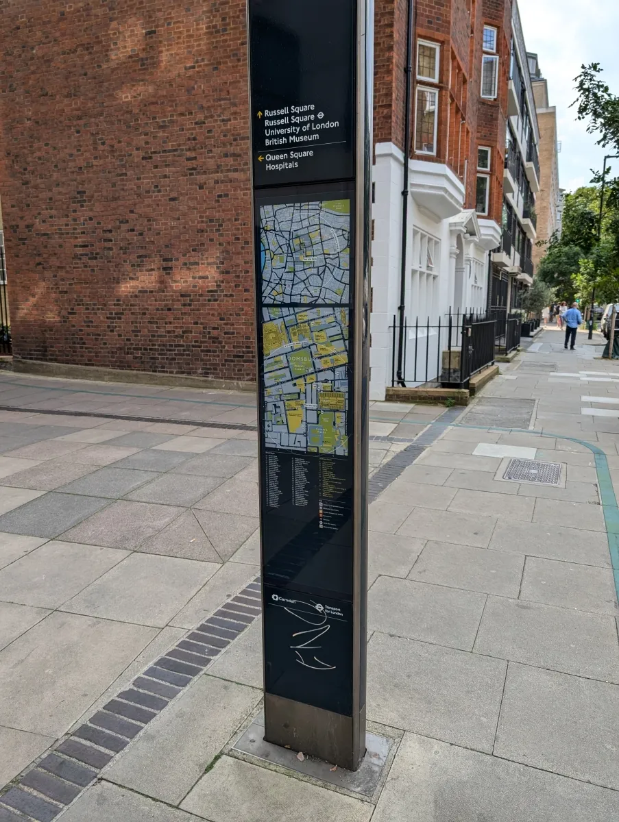 For sale in Queen Square, Bloomsbury, WC1N, photo 5