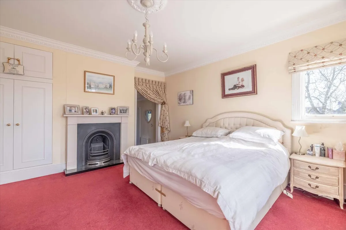 Montagu Road, Datchet, SL3, photo 17