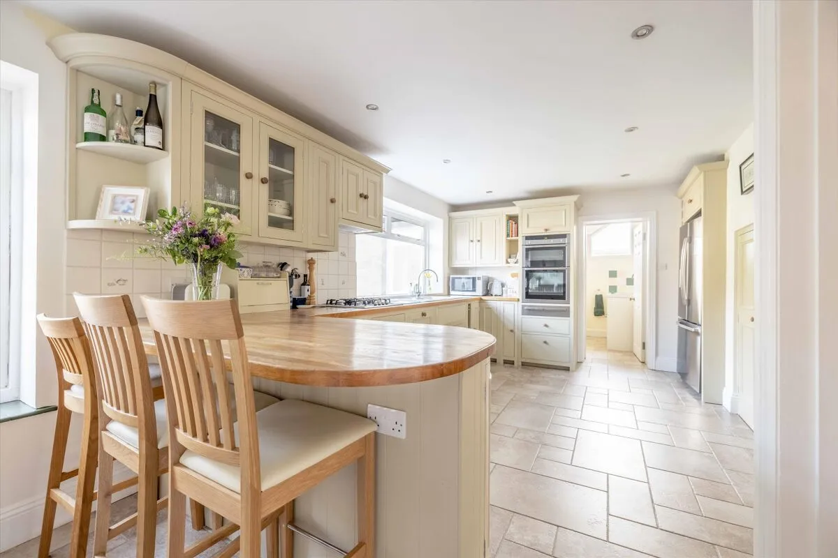 Montagu Road, Datchet, SL3, photo 2