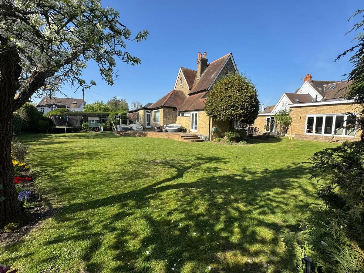 Montagu Road, Datchet, SL3, photo 4