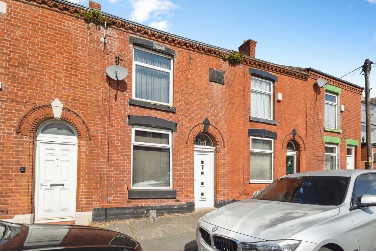 2 bed house for sale — Alexandra Road, ASHTON-UNDER-LYNE, Lancashire, OL6