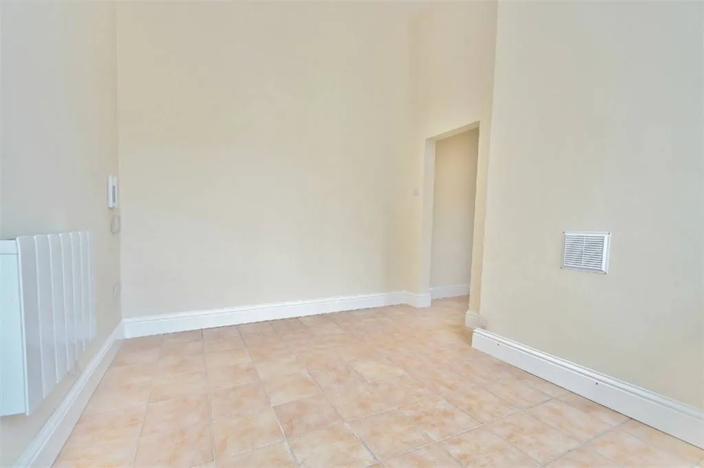 Newbold Road, Rugby, CV21, photo 2