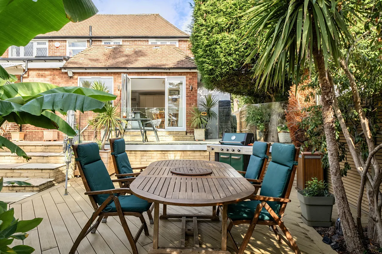 Pheasants Way, Rickmansworth, WD3, photo 24