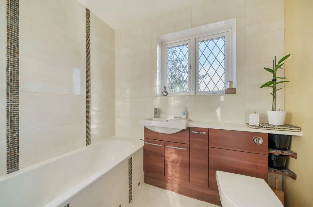 Pheasants Way, Rickmansworth, WD3, photo 8