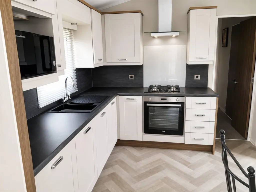Meadow Lane, GL20, photo 7