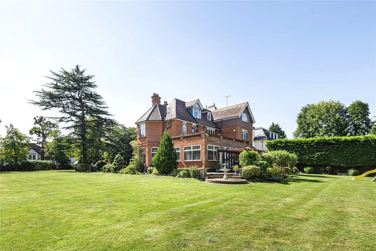 Beech Hill, Hadley Wood, EN4 0JW, photo 30