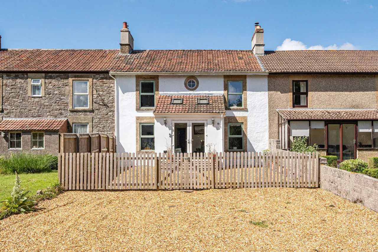 3 bed house for sale, Pond View, Emborough Nr Radstock, BA3