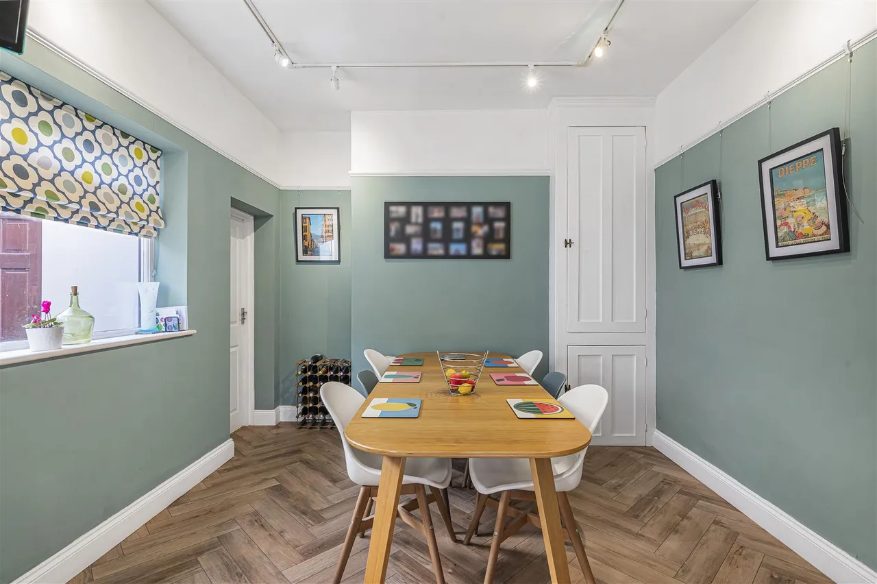 Bramber Road, Seaford, photo 6