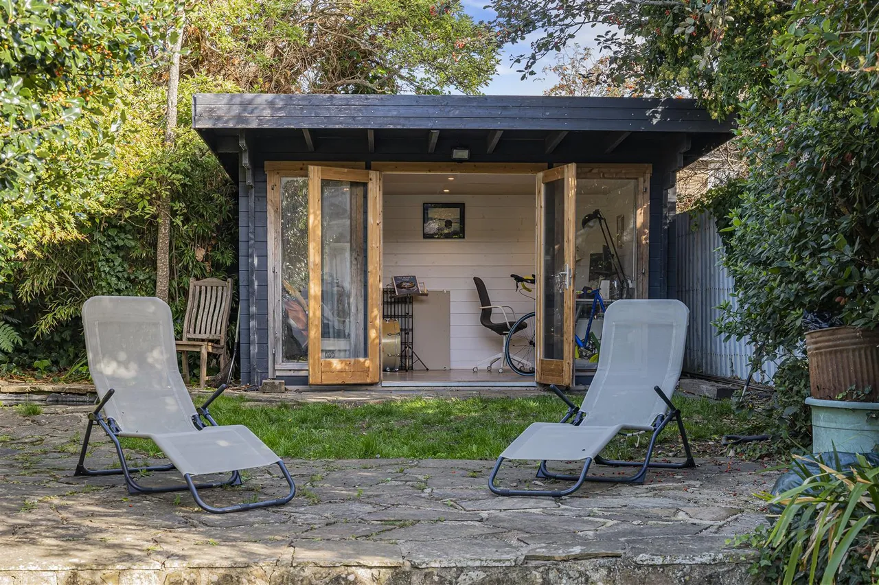 Bramber Road, Seaford, photo 23