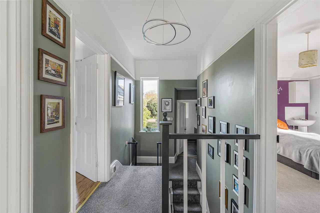 Bramber Road, Seaford, photo 15
