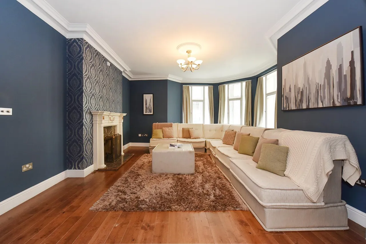 Marylebone Road, London, NW1, photo 9