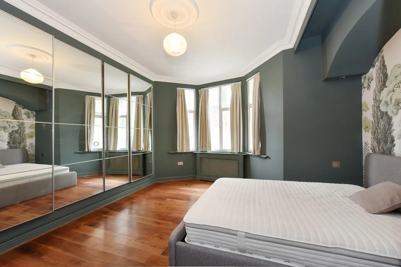 Marylebone Road, London, NW1, photo 14