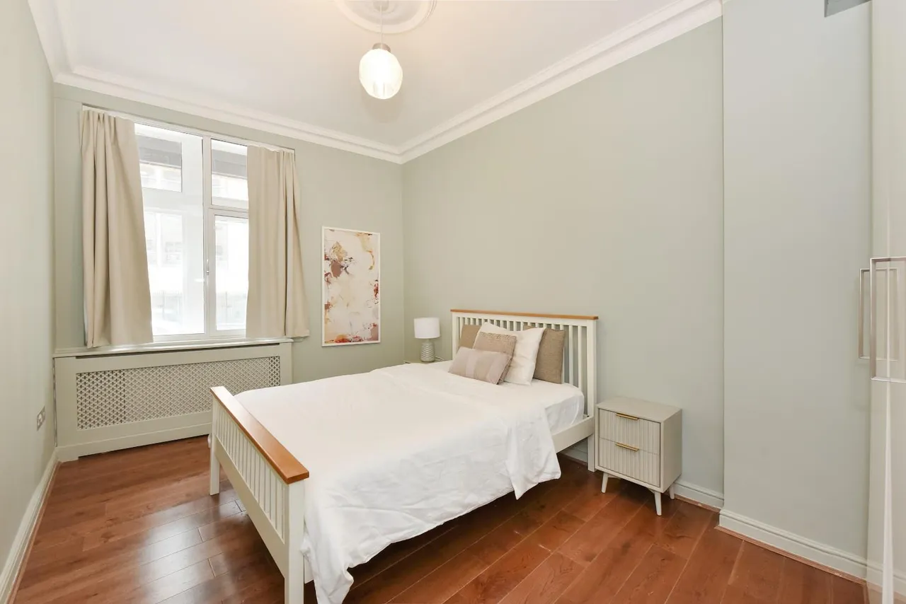 Marylebone Road, London, NW1, photo 10