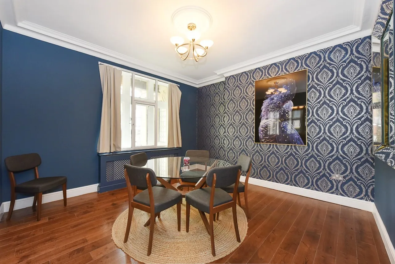 Marylebone Road, London, NW1, photo 11