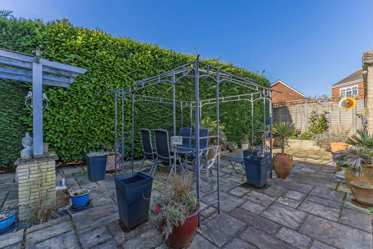 Cranbrook Drive, Maidenhead, Berkshire, photo 23