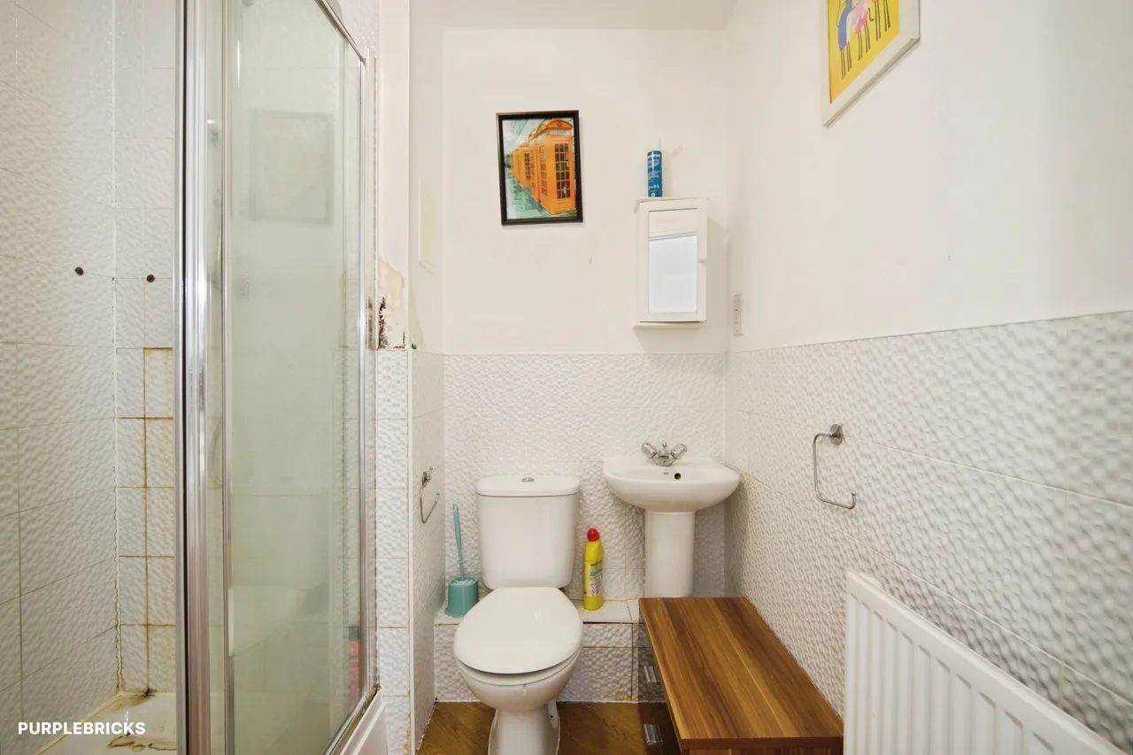 Academy Way, Dagenham, RM8, photo 9