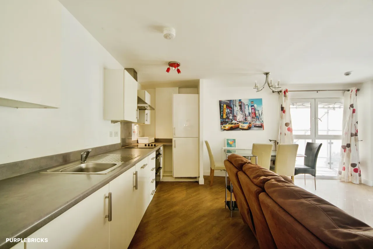 Academy Way, Dagenham, RM8, photo 5