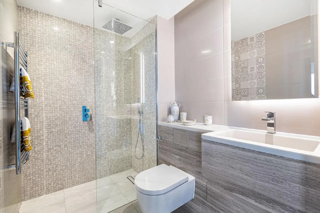 Bondway, Vauxhall, SW8, photo 10