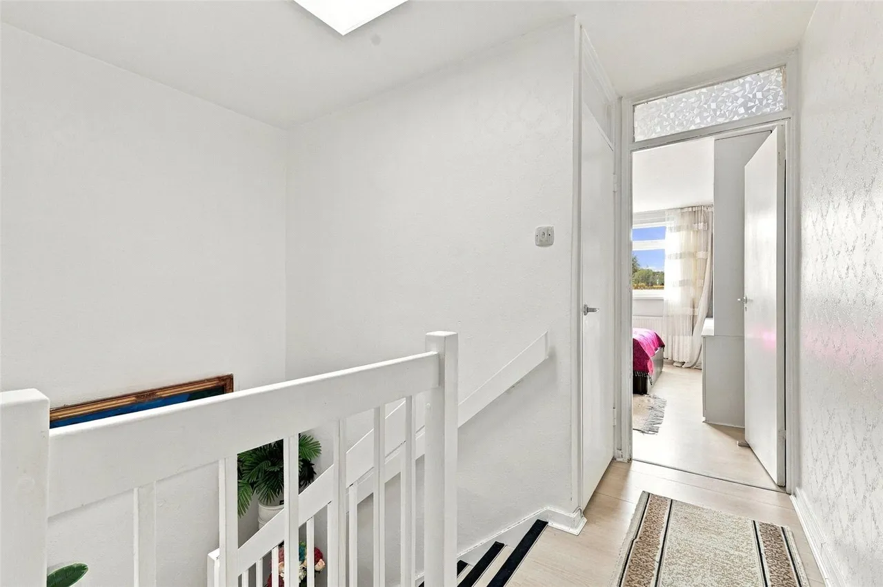 Holmleigh Road Estate, London, N16, photo 9