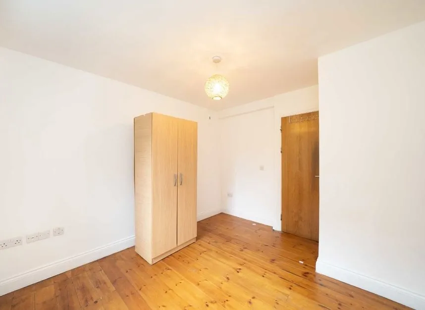 Haselrigge Road, Clapham, SW4, photo 6