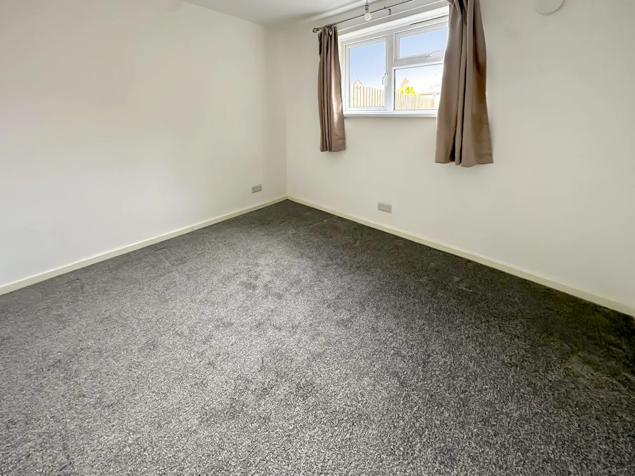Avon Road, Bulford, SP4, photo 6