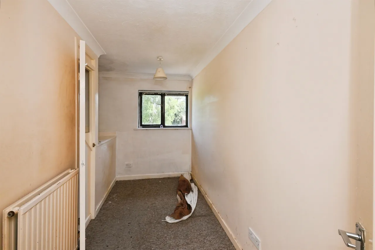 High Road, Wormley, Broxbourne, photo 9