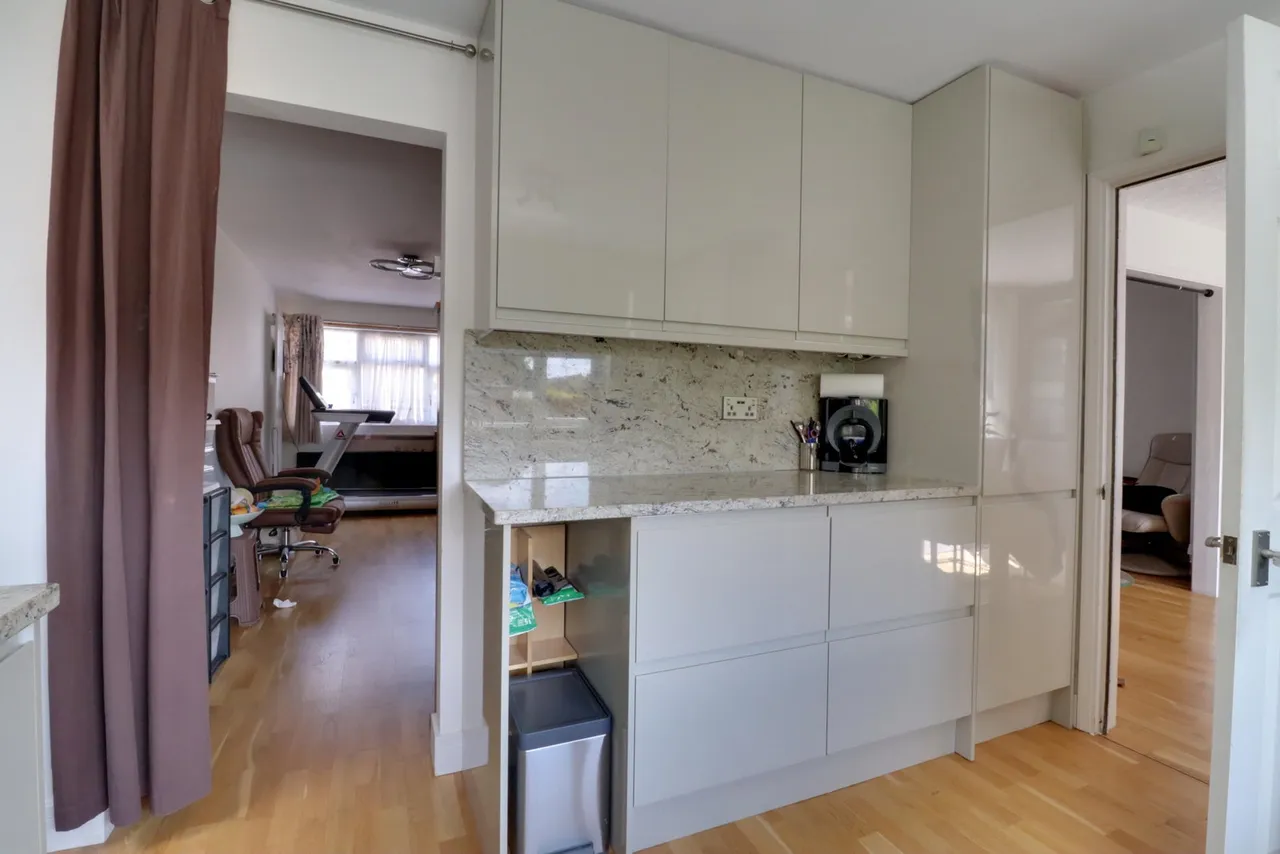 Erroll Road, Romford, RM1, photo 7