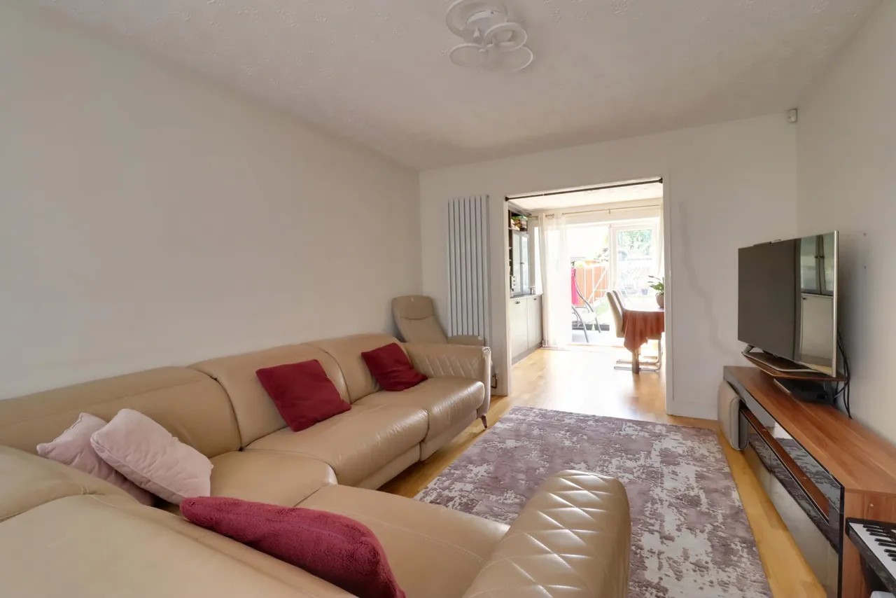 Erroll Road, Romford, RM1, photo 2