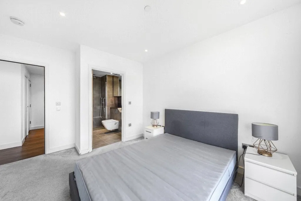 Hebden Place, Nine Elms, SW8, photo 12