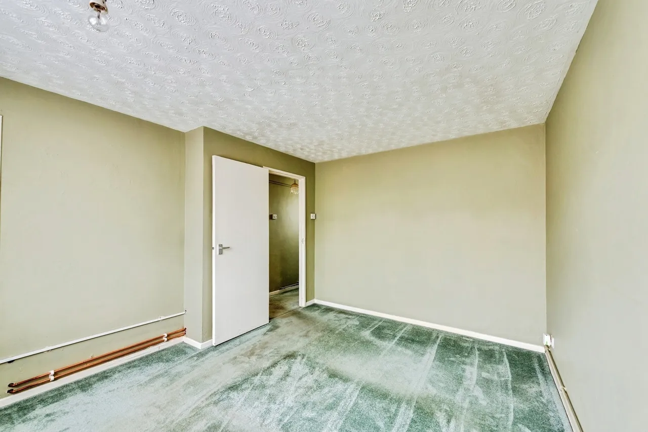 Courtenay Road, Swindon, SN3, photo 9