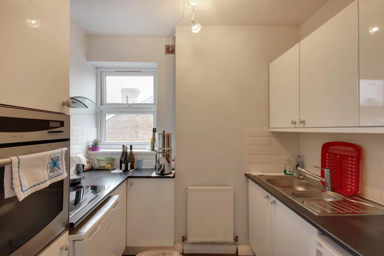 Kirkdale Road, Tunbridge Wells, TN1, photo 2