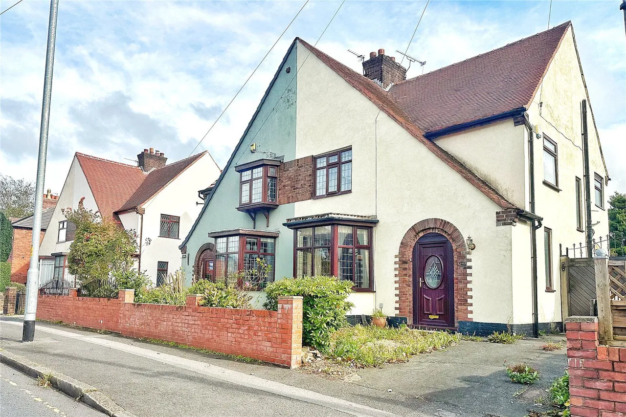 Cheetham Hill Road, Dukinfield, SK16, photo 28