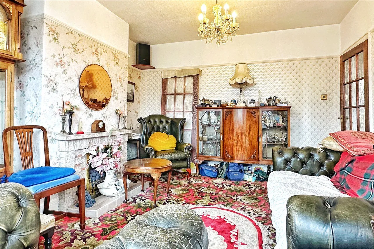 Cheetham Hill Road, Dukinfield, SK16, photo 5