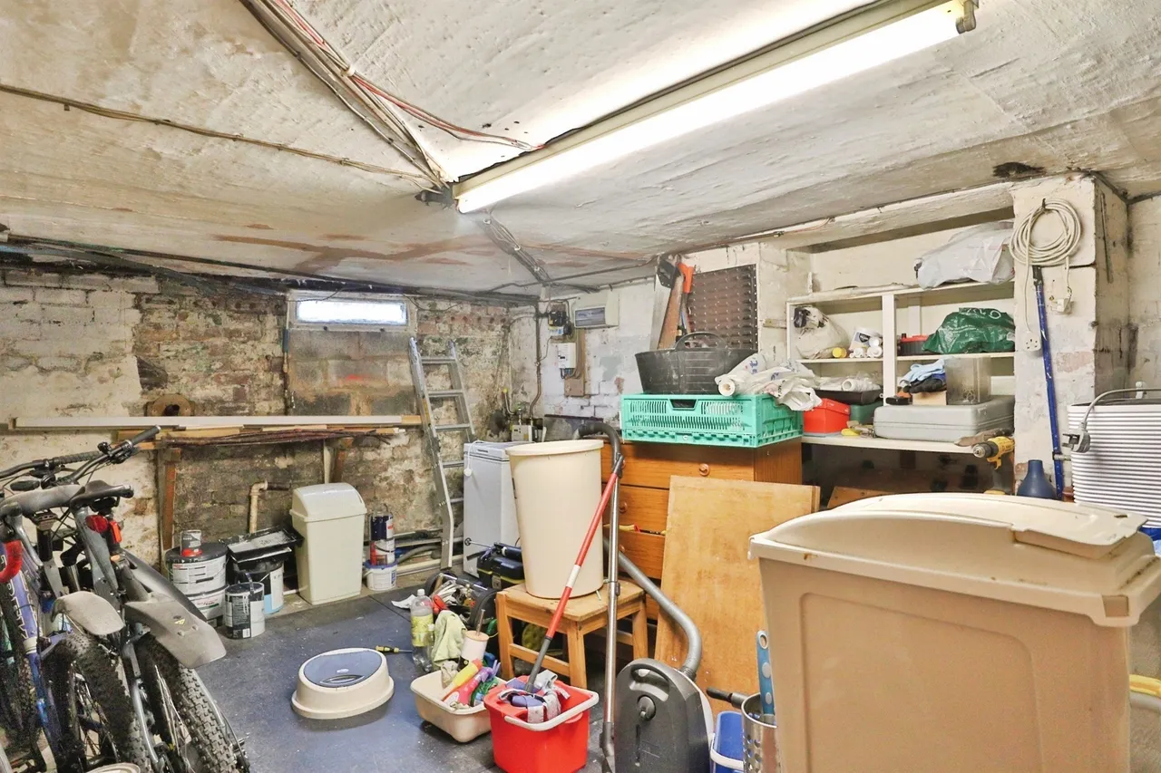 Vinery View, Leeds, LS9, photo 8