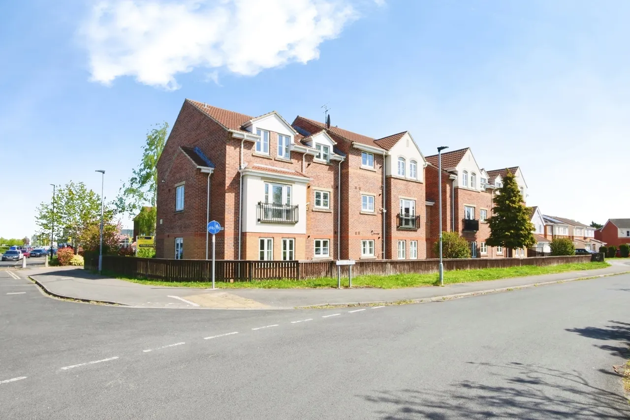 2 bed flat for sale — Esk Drive, Nether Poppleton, York, North Yorkshire, YO26