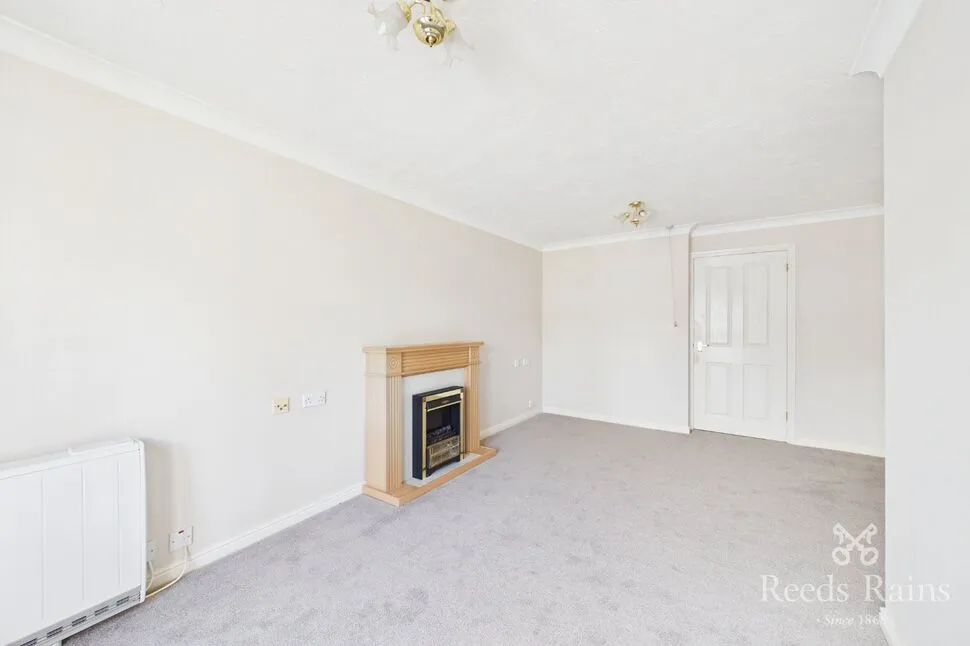 Acomb Road, York, North Yorkshire, YO24, photo 11