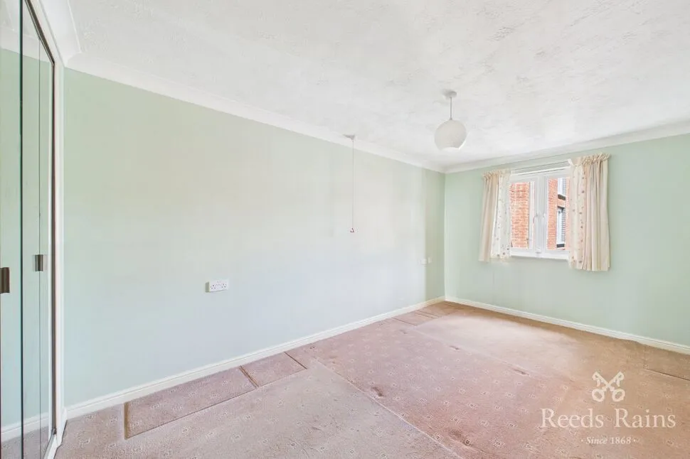Acomb Road, York, North Yorkshire, YO24, photo 4