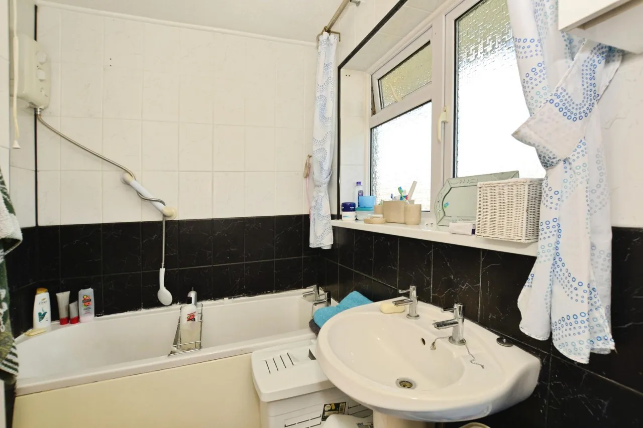 Grassmere, Romney Marsh, TN29, photo 11