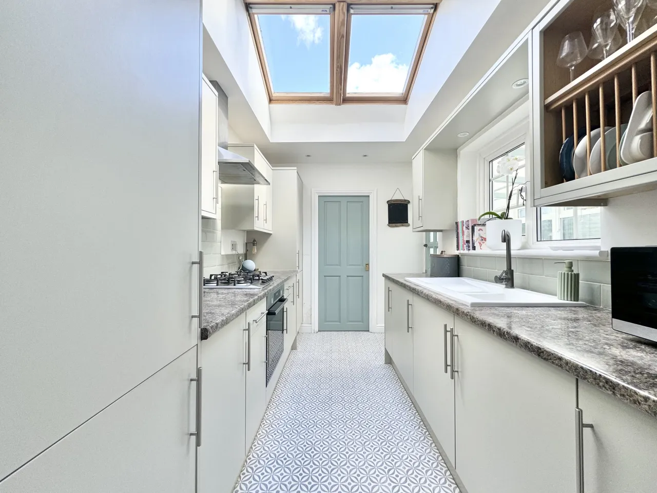 Wingrave Road, Tring, photo 2