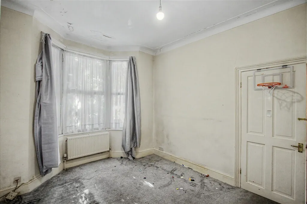 Derby Road, London, E7, photo 6