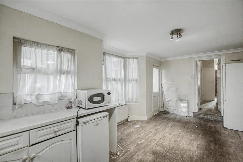 Derby Road, London, E7, photo 2