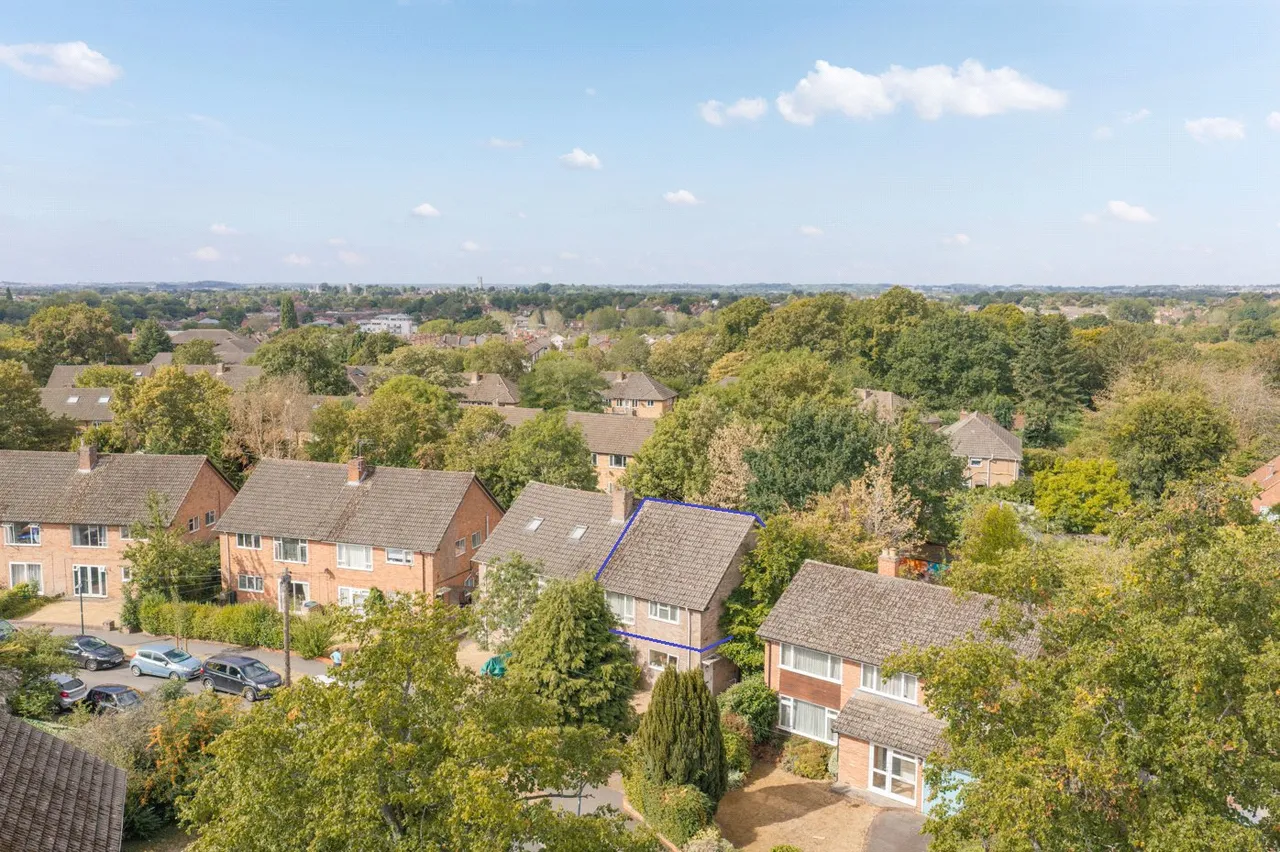 2 bed flat for sale, Coniston Road, Leamington Spa, CV32