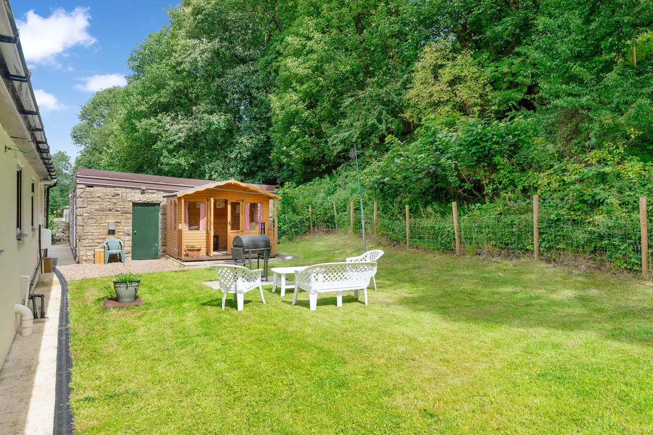Halifax Road, Keighley, BD21, photo 27