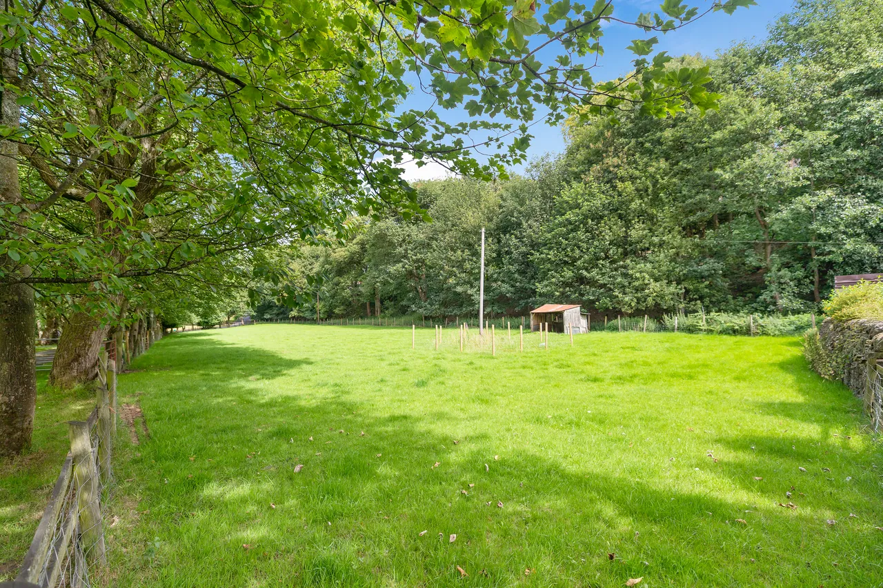 Halifax Road, Keighley, BD21, photo 11