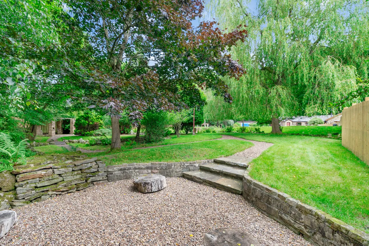 Halifax Road, Keighley, BD21, photo 19
